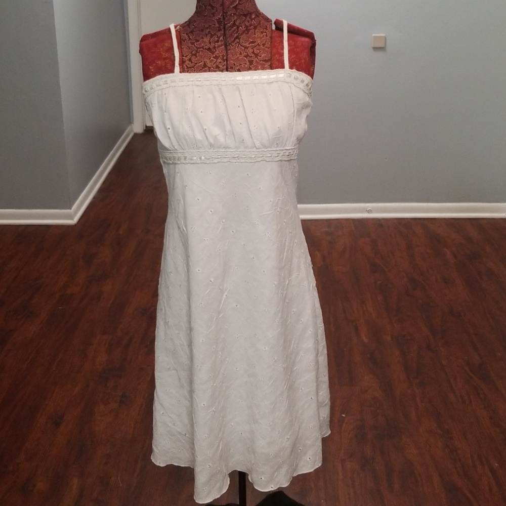White Floral Spaghetti Strap Dress. 90s Vibes!
